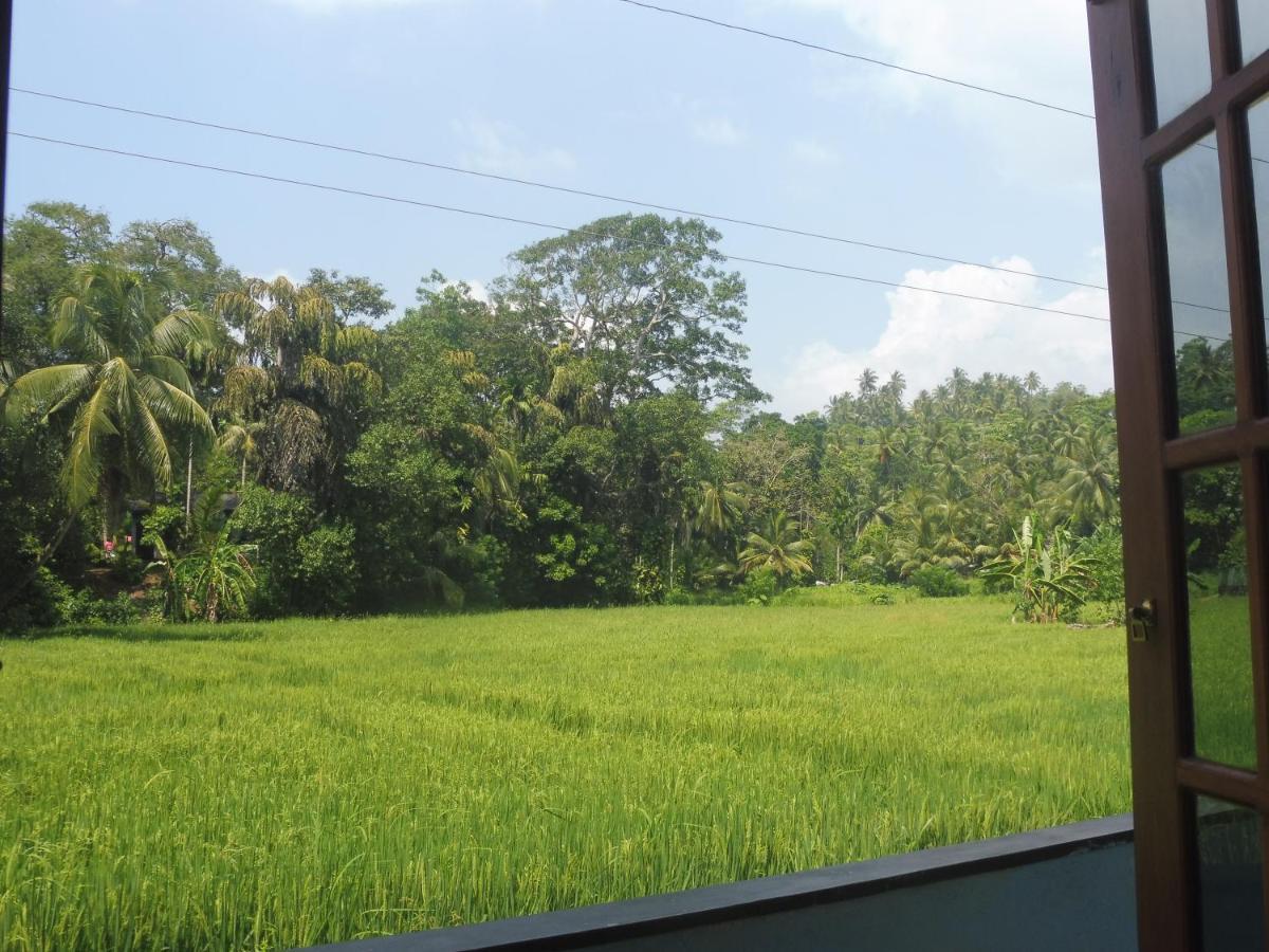 On Time Villa Unawatuna Exterior photo